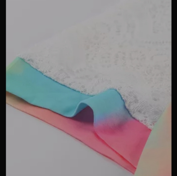 Bright Tie-dye Crochet Raglan Tee - Picture 5 of 12